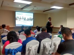 FUNIBER realizó la Conferencia “Enseñanza de Deporte en Primaria y Secundaria” en Tegucigalpa
