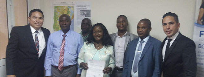 Alunos de doutorado defendem suas teses presencialmente em Moçambique