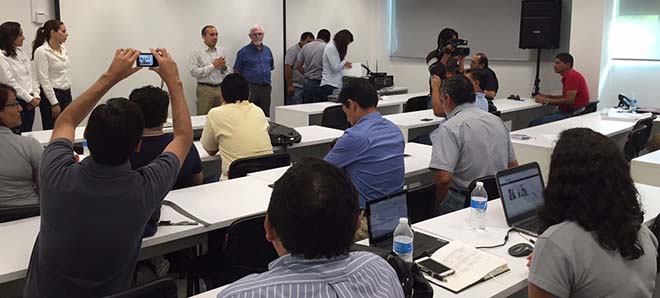 Alumnos de Doctorado becados por FUNIBER Ecuador participan en el Seminario Internacional de Metodología de la Investigación y Realización de Tesis Doctoral en Campeche (México)
