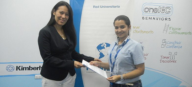 FUNIBER firma un convenio de colaboración con Kimberly Clark en Honduras