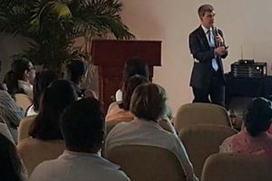 Dr. Battino destaca en México la importancia de los compuestos bioactivos de origen vegetal para la salud