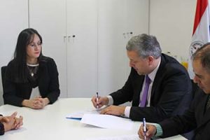 FUNIBER firma convenio con la Asociación de Ingenieros Ambientales del Paraguay (AIAMP)
