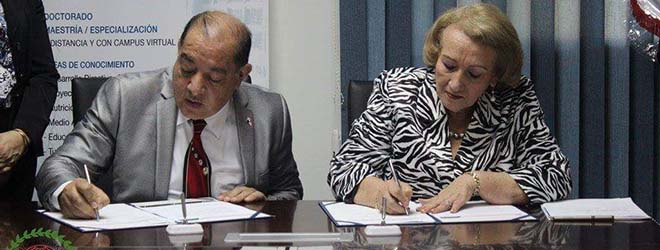 FUNIBER Panamá firma convenio de colaboración con UNACHI