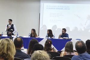 Gran éxito de asistencia en el III Encuentro de Educación