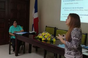 FUNIBER realiza sesión informativa para los docentes de UTESA