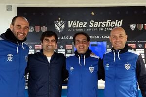 El Dr. Casamichana visita las instalaciones de Vélez Sarsfield
