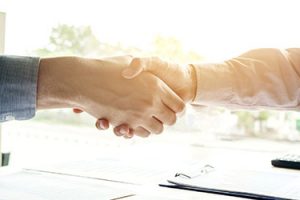 FUNIBER y la Facultad de Ciencias Económicas y Contables de la UNDAC firman convenio de colaboración