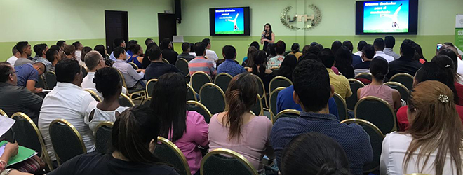 Conferencia sobre los beneficios del ejercicio físico en San Pedro Sula (Honduras)