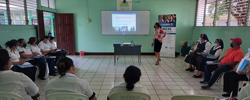 FUNIBER Nicaragua ofrece una sesión informativa sobre su programa de becas en el Colegio Sagrado Corazón de Jesús – Hermanas Bethlemitas