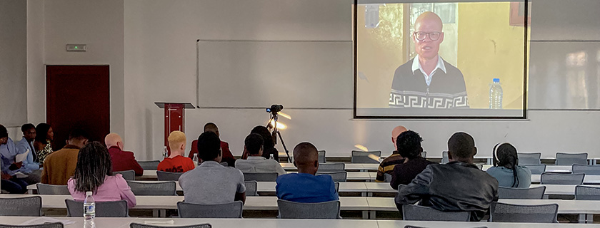 UNIC, universidad promovida por FUNIBER, organiza la proyección de un documental sobre el albinismo