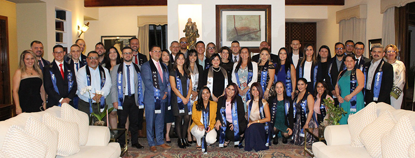 FUNIBER celebra la entrega de títulos universitarios a profesionales becados en Costa Rica