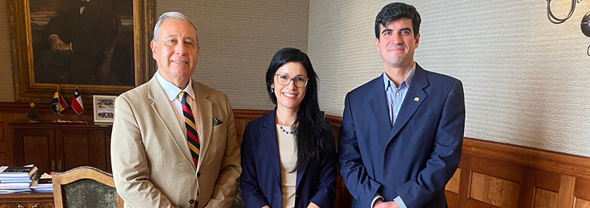 Directora de FUNIBER Chile y rector de UNIC se reúnen con universidades de Chile