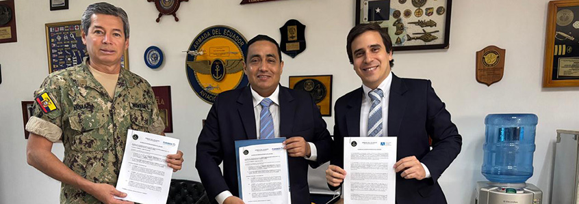 FUNIBER, UNEATLANTICO y la Armada del Ecuador firman convenio para la formación del personal naval