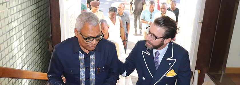 La Obra Cultural de FUNIBER y UNEATLANTICO inaugura la exposición «El entierro del conde de Orgaz», de Picasso en Cabo Verde