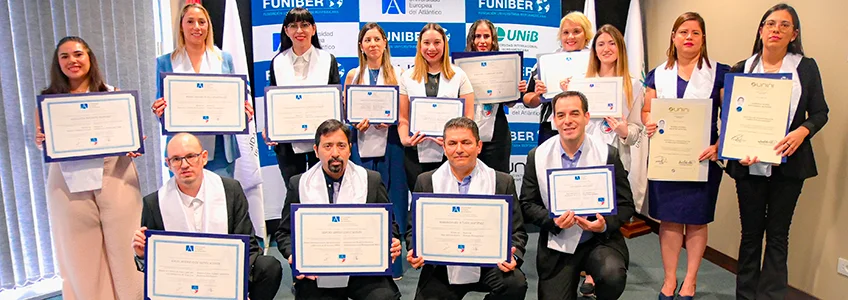 FUNIBER Paraguay celebra la primera ceremonia de entrega de títulos a sus becados