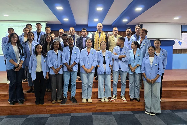 Conferencia del Dr. F. Álvaro Durántez en la Universidad Nacional de  Timor Lorosa'e (UNTL).