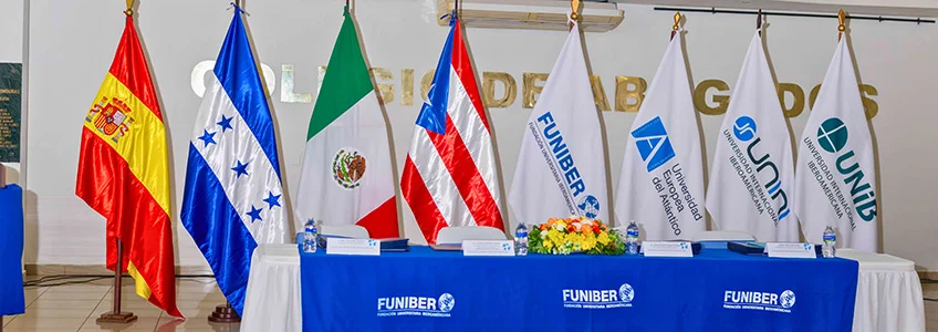FUNIBER Honduras reconoce el esfuerzo de sus becados en una emotiva entrega de títulos