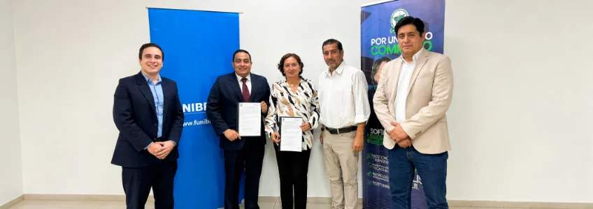 FUNIBER Ecuador y el Colegio Regional de Ingenieros Eléctricos y Electrónicos del Litoral suscriben un convenio de colaboración