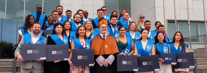 Estudiantes de posgrado, becados por FUNIBER, celebran en Santander su graduación en la Universidad Europea del Atlántico