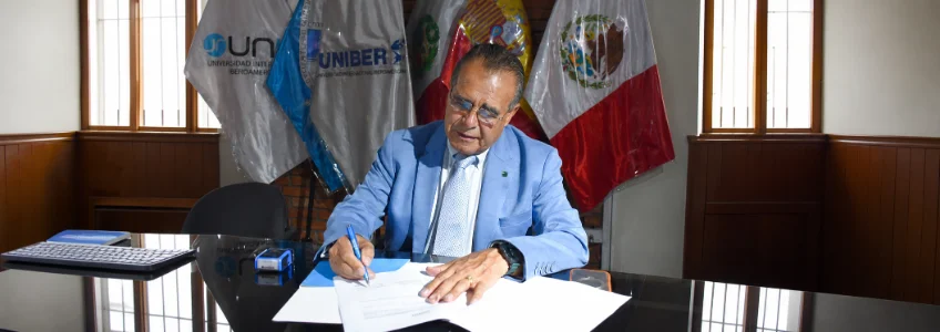 FUNIBER Perú y el Colegio de Licenciados en Administración de Apurímac firman convenio de cooperación institucional