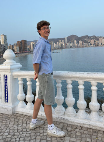 alex-voluntariado-uneatlantico