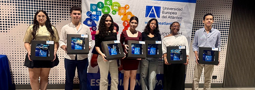 FUNIBER Honduras despide a estudiantes que viajarán a España para iniciar sus estudios en la Universidad Europea del Atlántico