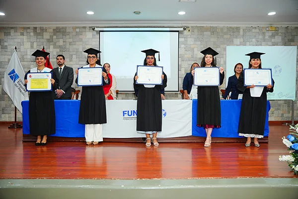 gradua-ecua-nueve gradua-ecua-nueve