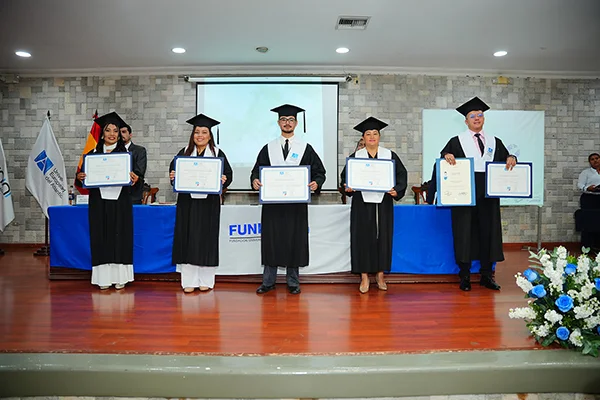 gradua-ecua-siete gradua-ecua-siete