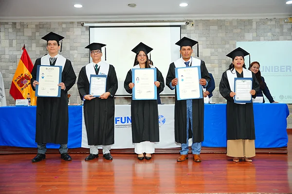 gradua-ecua-trece gradua-ecua-trece
